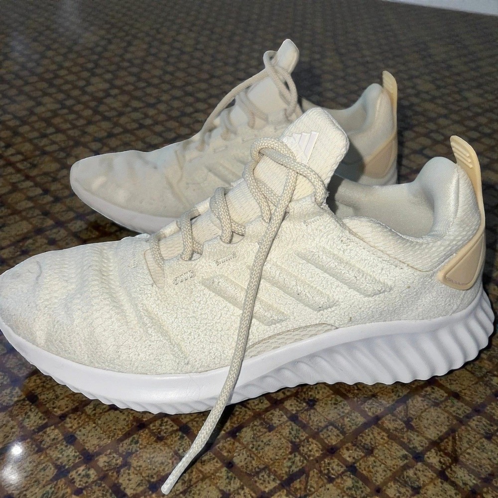 Women 6 Adidas Bounce Running Shoes Athletic Comfort Lightweight White Ivory Off
